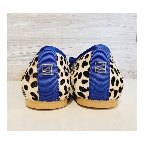 Like New Women's Sperry Leopard Blue Slip On Shoes 7 - Picture 3 of 5